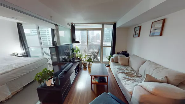 Toronto C01, ON M5V 0J8,75 QUEENS WHARF RD #911