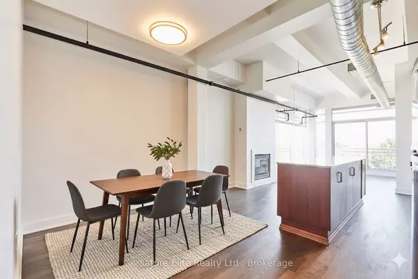 Toronto E01, ON M4M 3N6,233 Carlaw AVE #812