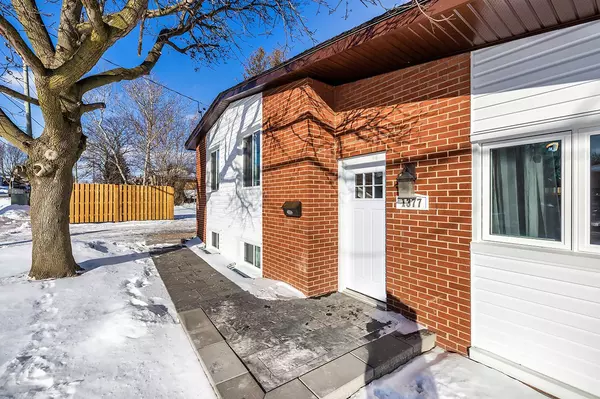 Oshawa, ON L1J 3S4,1377 Cedar ST