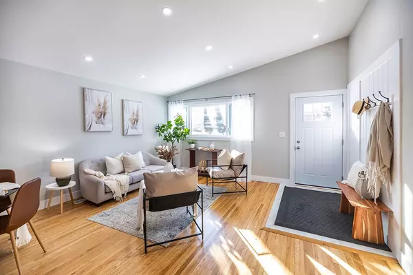 Oshawa, ON L1J 3S4,1377 Cedar ST