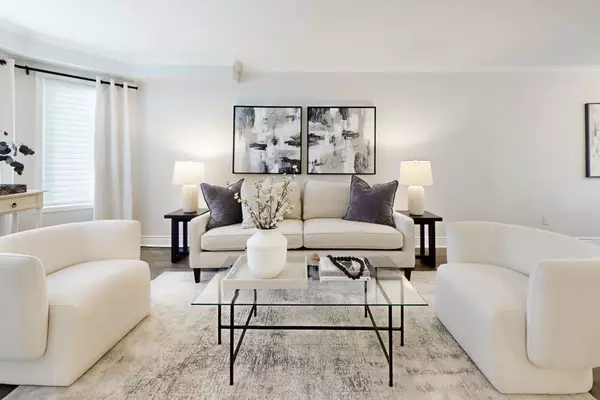 Pickering, ON L1V 6N3,284 Lancrest ST