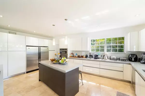 Pinecrest, FL 33156,6205 SW 108 St