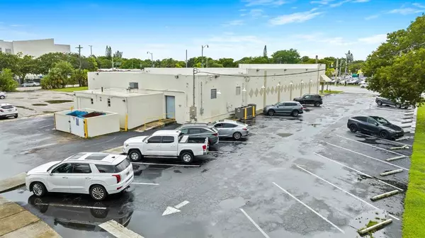 Hollywood, FL 33020,2111 N Federal Hwy