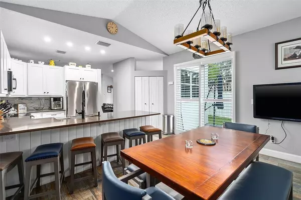 Plantation, FL 33317,7515 NW 3rd St