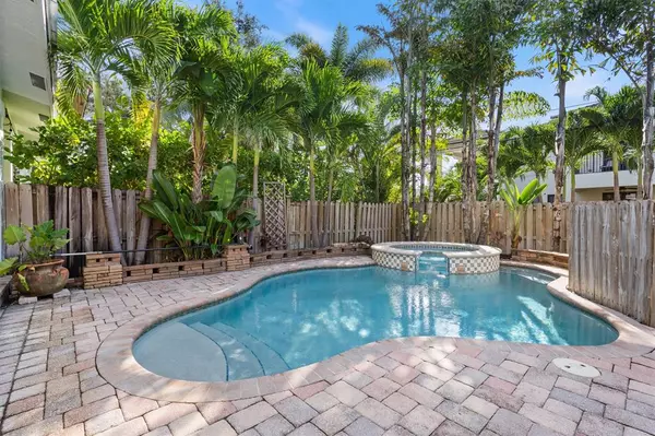 Fort Lauderdale, FL 33315,518 SW 9th St #518