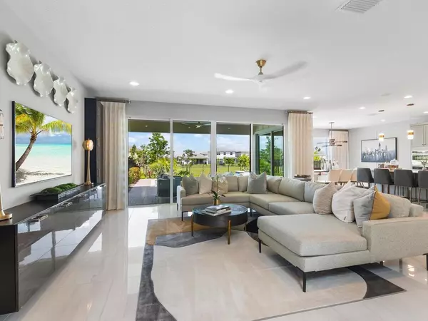 Loxahatchee, FL 33470,1345 Harvester Xing