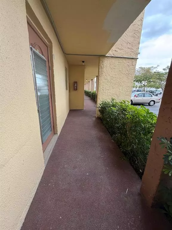 Sunrise, FL 33322,Address not disclosed