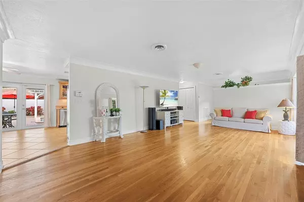 Fort Lauderdale, FL 33308,5284 NE 18th Terrace