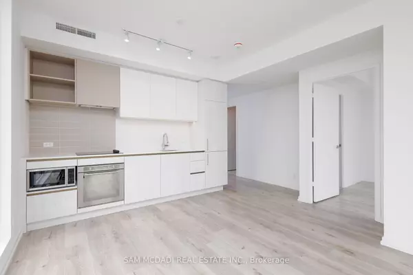 Vaughan, ON L4K 0L1,1000 Portage Pkwy #2810