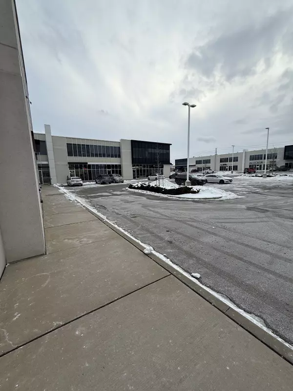 Vaughan, ON L4L 4M5,7575 Highway 27 N/A #Unit 28