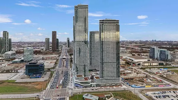 Vaughan, ON L4K 0R1,225 Commerce ST #4608