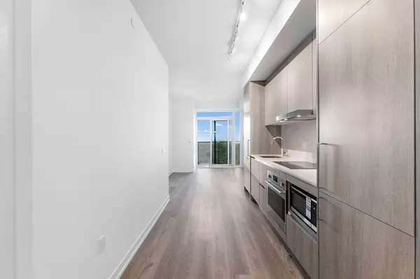 Vaughan, ON L4K 0R1,225 Commerce ST #4608