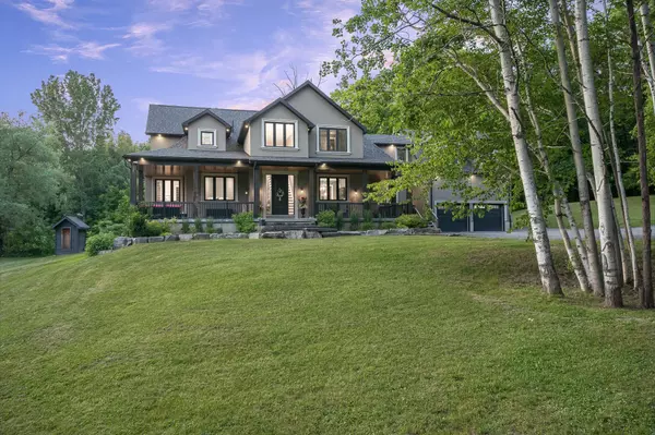 King, ON L7B 0E4,400 Lloyd's LN