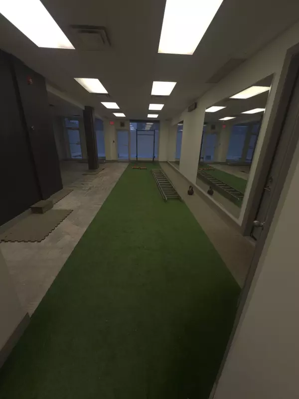 Vaughan, ON L6A 1R7,10055 Keele ST #103