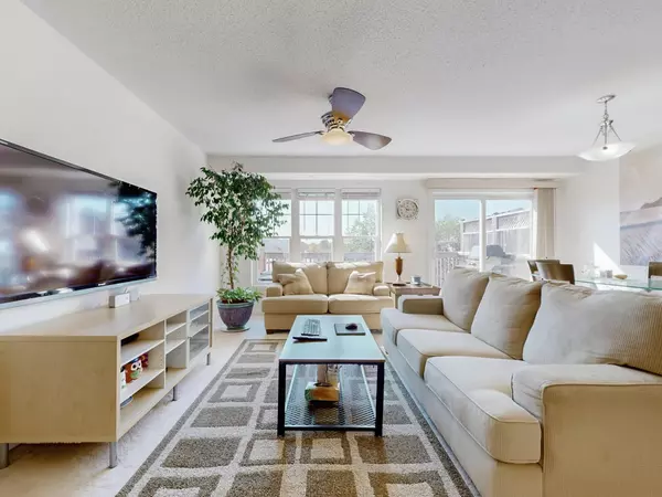 Markham, ON L6B 1K7,2723 BUR OAK AVE