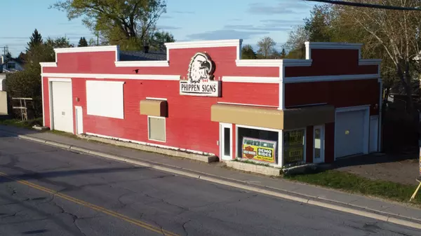 Temiskaming Shores, ON P0J 1P0,3 Pine AVE