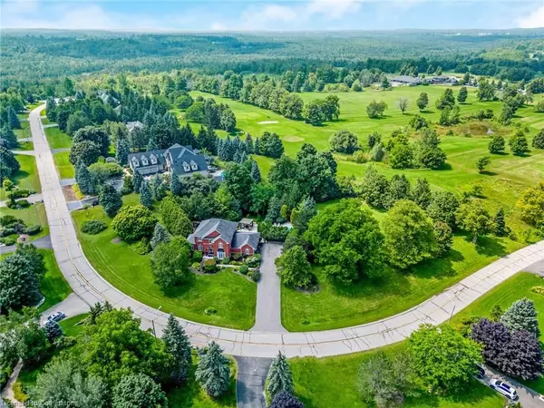 Halton Hills, ON L7J 2W8,15 Trillium TER