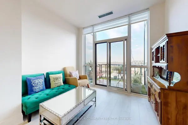 Oakville, ON L6M 4M2,509 Dundas ST W #807