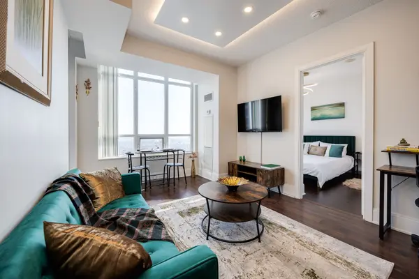 Mississauga, ON L5B 0E1,330 Burnhamthorpe RD W #2908