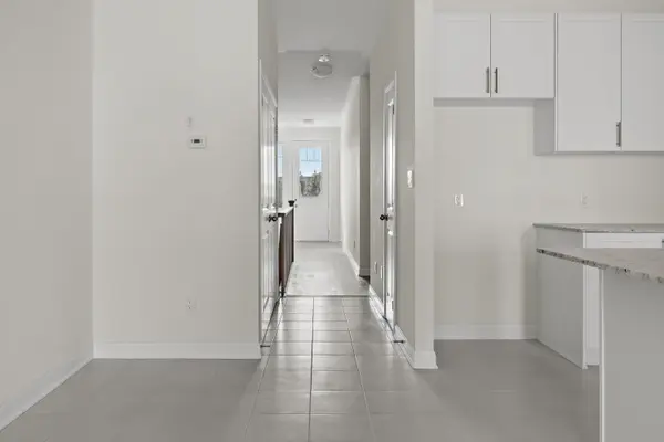 Loyalist, ON K0H 1G0,9 Golf Links DR