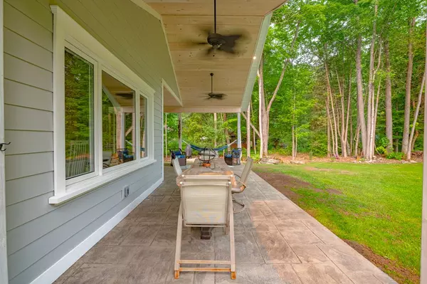 Kawartha Lakes, ON K0M 1A0,228 Riverside DR