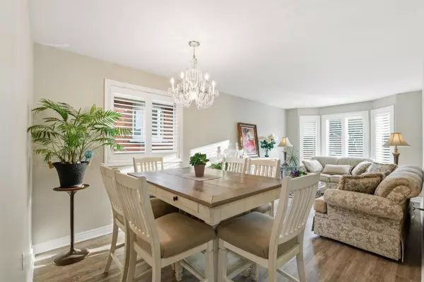 Grimsby, ON L3M 5H2,13 Colonial CRES