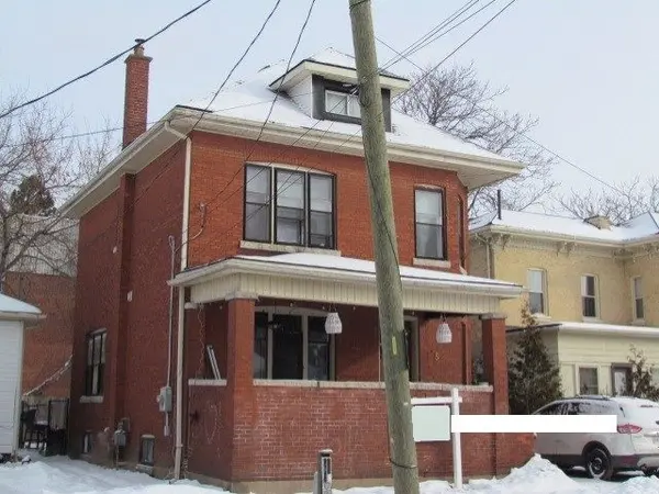 Brantford, ON N3T 3S8,5 Fleet ST