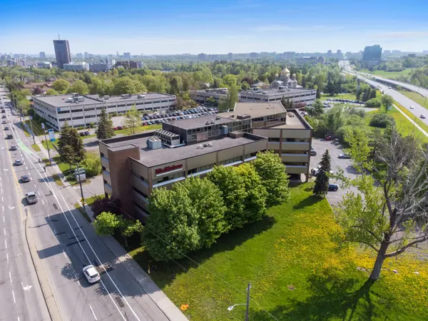 1111 Prince of Wales DR #301, Dows Lake - Civic Hospital And Area, ON K2C 3T2