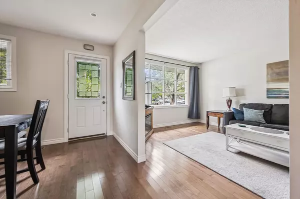 Guelph, ON N1G 2P8,5 Picadilly PL