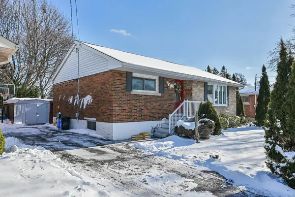 115 KINGS FOREST DR, Hamilton, ON L8T 4J8
