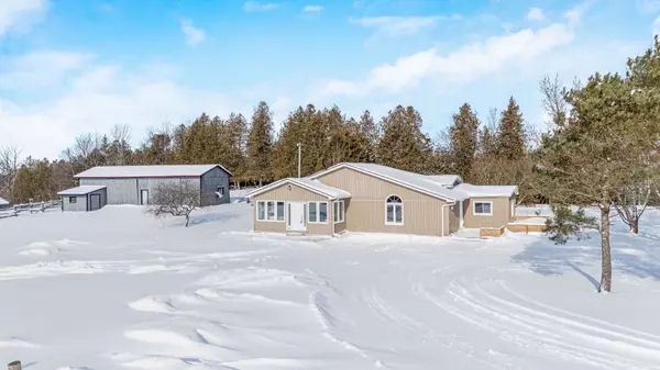 West Grey, ON N0G 1R0,262700 Varney RD