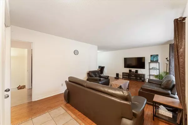 Hamilton, ON L9H 5E1,1263 Highway 5 N/A W