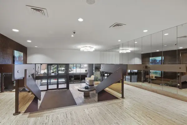 Elmvale Acres And Area, ON K1B 4S9,2650 Southvale CRES #114