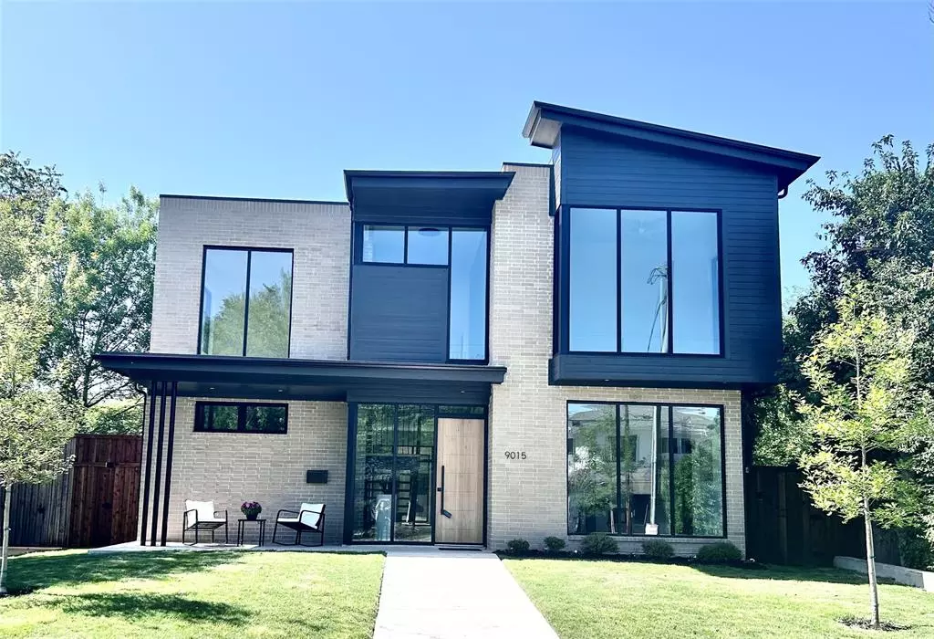 Dallas, TX 75218,9015 Daytonia Avenue