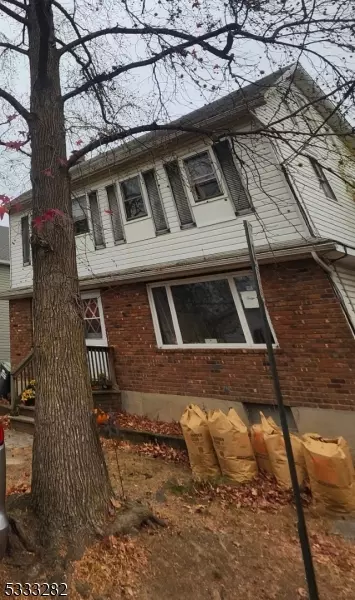 Belvidere Twp., NJ 07823,20 Adams St