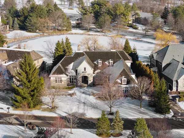 Bloomfield Hills, MI 48302,2951 Turtle Pond CT