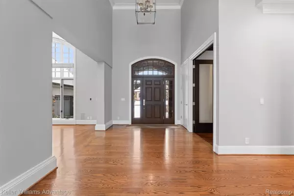 Bloomfield Hills, MI 48302,2951 Turtle Pond CT