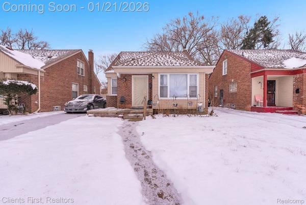 8258 Meyers RD, Detroit, MI 48228