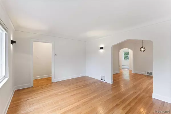 Detroit, MI 48221,18709 SAN JUAN DR