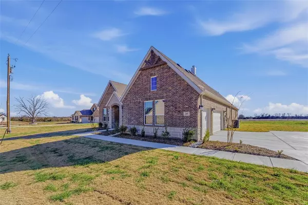 Leonard, TX 75452,245 Cobb Road