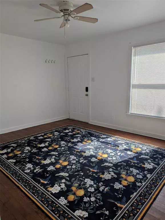 Fort Worth, TX 76109,3916 Winfield Avenue