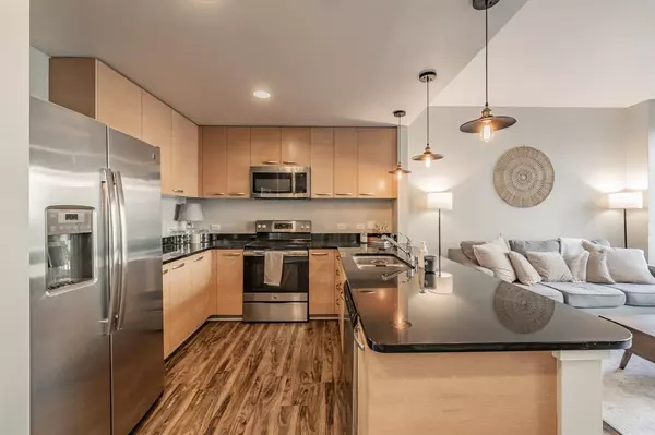 Dallas, TX 75202,1200 Main Street #812