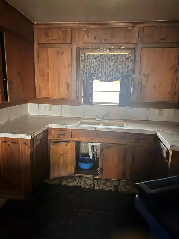 Jacksonville, TX 75766,613 Sheridan