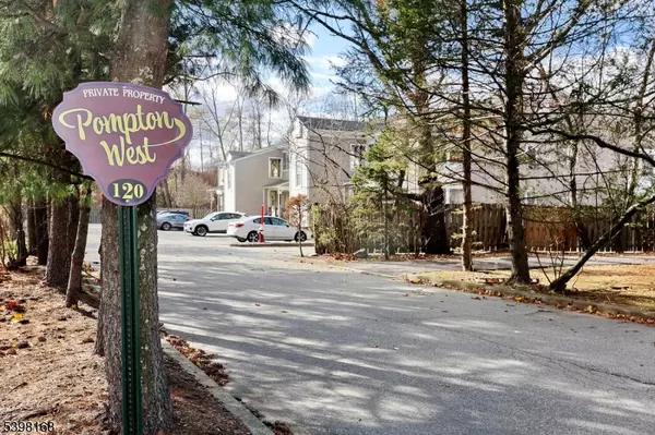 Pompton Lakes Boro, NJ 07442,120 Willard St #16