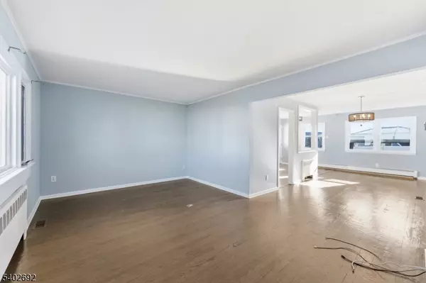 Linden City, NJ 07036,601 Fairway Rd