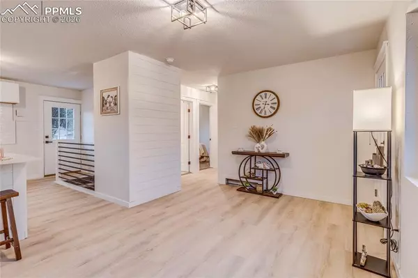 Colorado Springs, CO 80904,2527 Launcelot CT