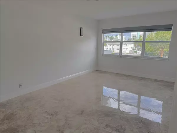 Fort Lauderdale, FL 33304,550 Bayshore Dr #310