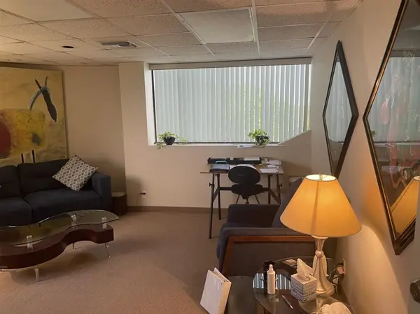 Oakland Park, FL 33311,1620 W Oakland Park Blvd #403