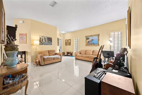 Coral Springs, FL 33067,6264 NW 38th Drive