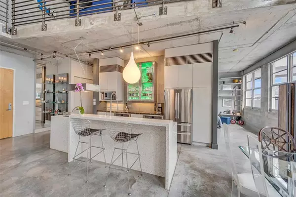 Fort Lauderdale, FL 33301,445 N Andrews Ave #403